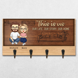 Love, Life & Family - Family Personalized Custom Home Decor Key Hanger, Key Holder - House Warming Gift For Family Members, Pet Owners, Pet Lovers