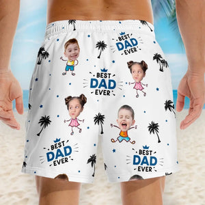 Photo personnalisée Nous organisons la fête du soleil - Short de plage hawaïen tropical personnalisé pour hommes - Cadeau de vacances d'été pour papa, grand-père