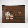 A Garden Of Love Grows In A Grandma's Heart - Family Personalized Custom Cosmetic Bag - Gift For Mom, Grandma