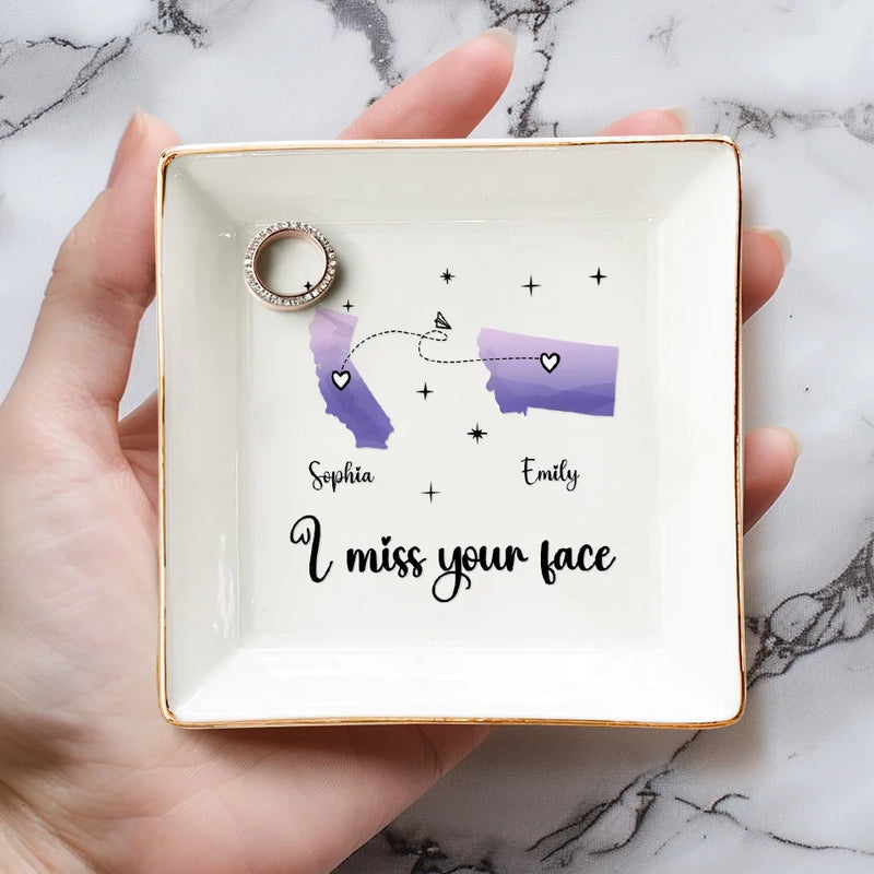 Long Distance The Best Of Me Is Yet To Come - Bestie Personalized Custom Jewelry Dish - Gift For Best Friends, BFF, Sisters