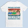 En famille, on trouve la force - T-shirt unisexe personnalisé, haut de gamme, sweat à capuche - Cadeau pour les membres de la famille