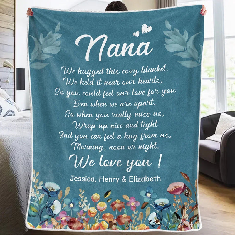 You Can Feel A Hug From Us - Family Personalized Custom Blanket - Gift For Mom, Grandma