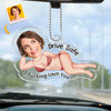 Photo personnalisée : la sécurité avant tout ! Hot Stuff - Ornement de voiture personnalisé pour couple - Forme personnalisée en acrylique - Cadeau pour mari et femme, anniversaire