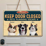 Never Underestimate A Determined Pet - Dog & Cat Personalized Custom Home Decor Wood Sign - House Warming Gift For Dog Lovers, Cat Lovers