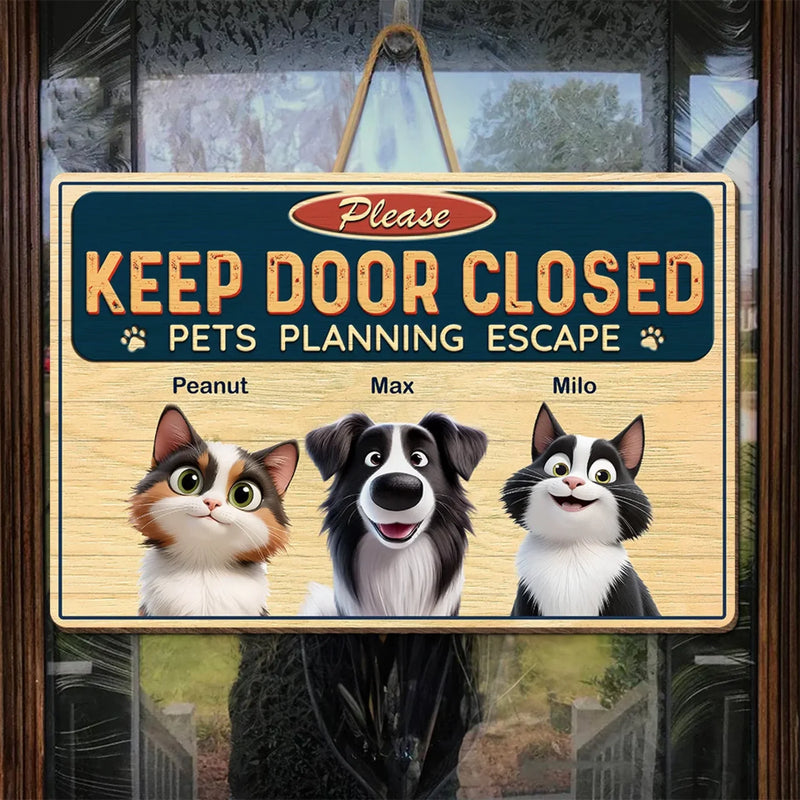 Never Underestimate A Determined Pet - Dog & Cat Personalized Custom Home Decor Wood Sign - House Warming Gift For Dog Lovers, Cat Lovers