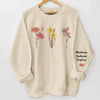 La famille est le plus beau jardin de tous - Sweat-shirt unisexe personnalisé avec motif sur la manche - Fête des Mères, cadeau pour maman, grand-mère