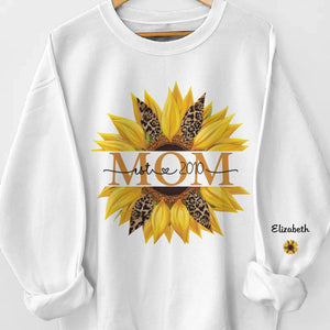 Maman, épanouie d'amour - Sweat-shirt unisexe personnalisé avec motif sur la manche - Fête des Mères, cadeau pour maman et grand-mère
