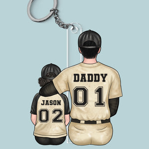 Chaque coup de circuit commence avec le soutien de papa - Porte-clés personnalisé en acrylique de forme personnalisée pour la famille - Fête des pères, cadeau pour papa, amateurs de sport, joueurs de sport