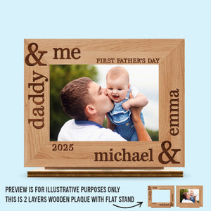 Photo personnalisée « Notre première fête des pères ensemble » - Plaque en bois personnalisée à 2 couches avec support plat - Fête des pères, cadeau de naissance, cadeau pour premier papa, bébé, nouveau-né