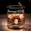 Photo personnalisée Grâce à toi, mon cœur est plus plein - Verre à whisky personnalisé pour la famille - Fête des pères, cadeau pour papa, grand-père