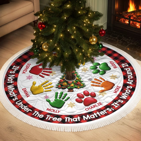 Custom Tree Skirt - Personalized Christmas Birthday Gifts For Mom, Dad, Brother, Sister, Kids - Love Grows Beneath This Tree