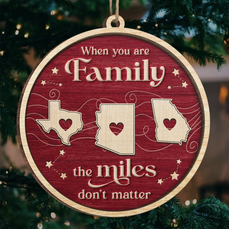 Custom Long Distance Wood Ornament - Personalized Christmas Birthday Gifts For Mom, Dad, Brother, Sister, Kids - Forever Linked, Wherever We Live