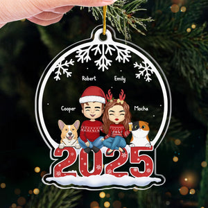 Reconnaissant d'avoir eu la chance d'avoir une famille aussi merveilleuse - Ornement personnalisé pour chien et chat - Boule à neige en acrylique - Cadeau de Noël pour les propriétaires et les amoureux des animaux