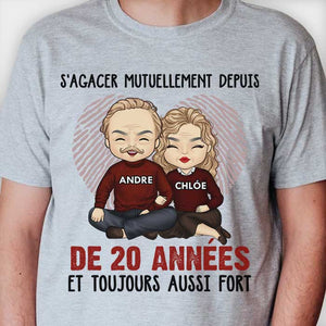 S'ennuyer Mutuellement Pendant De Nombreuses Années Et Toujours Aussi Fort - Anniversary Gifts, Gift For Couples, Husband Wife - Personalized Unisex T-shirt French.