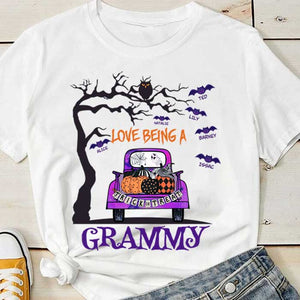 Love Being Grandma Halloween - Personalized Unisex T-Shirt.