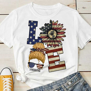 Love America - Gift For 4th Of July - Personalized Unisex T-Shirt.