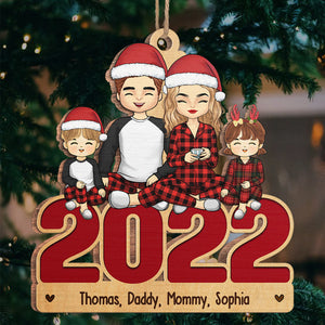 Family Christmas 2022 Making Memories Together - Family Personalized Custom Ornament - Wood Unique Shaped - Christmas Gift For Family Members